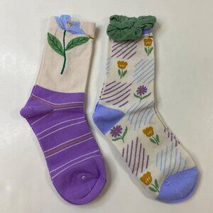 Womens Floral Striped Design Crew Socks 2 Pack Ruffle Cuff Purple Cream Green